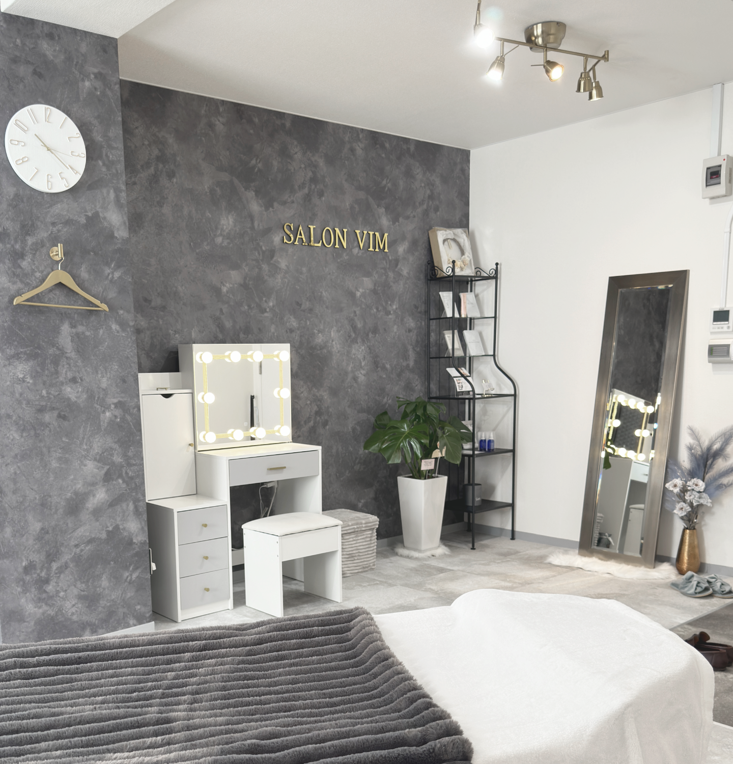 神戸元町・三宮のフェイシャル・エステサロン「SALON VIM」の店内入口